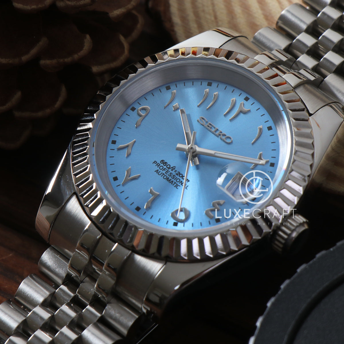 SEIKOJUST ICE BLUE ARABIC