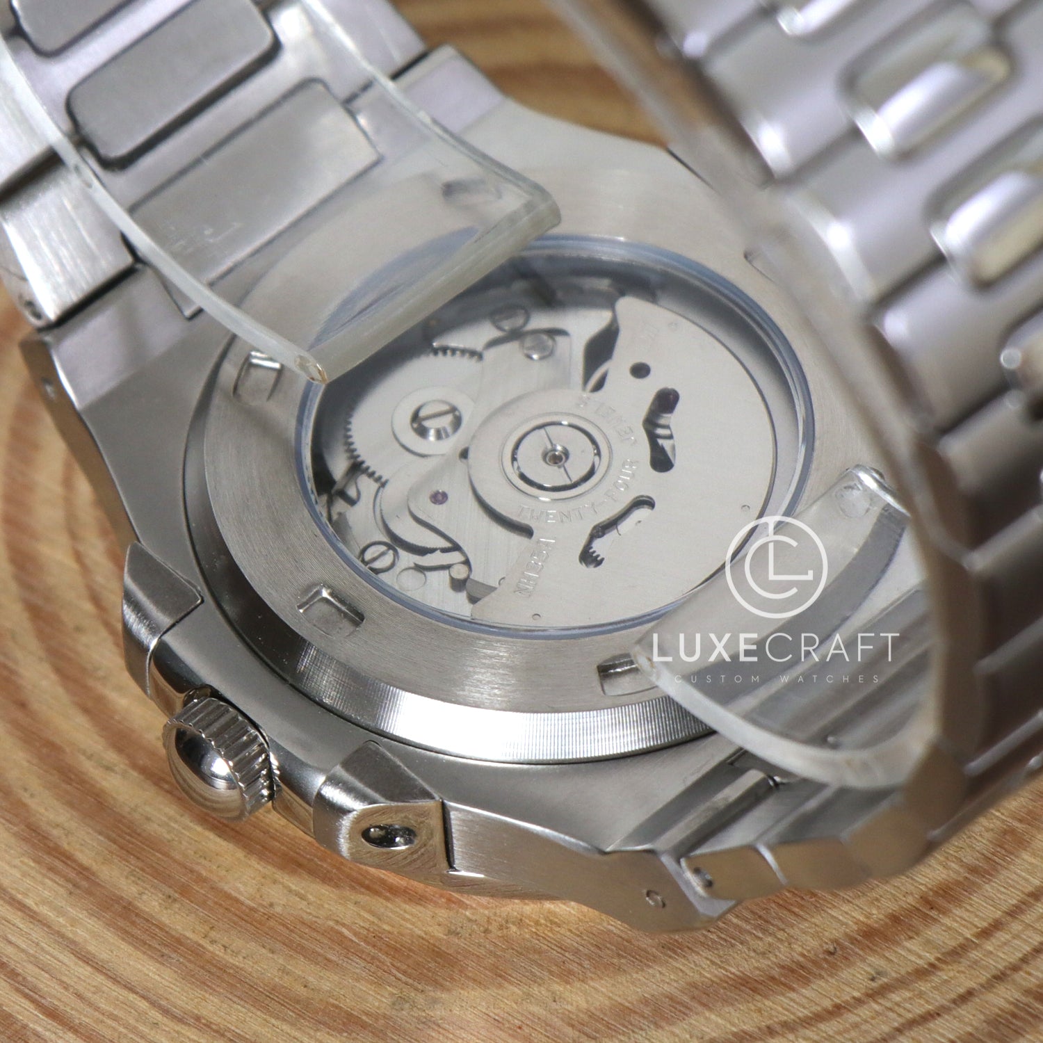 NAUTIKO METALLIC GREEN